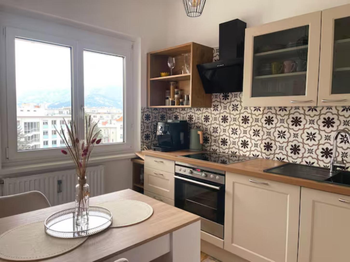 Tamliving Zentrum Balkon Kuche Smart Tv Ausblick Apartment Graz